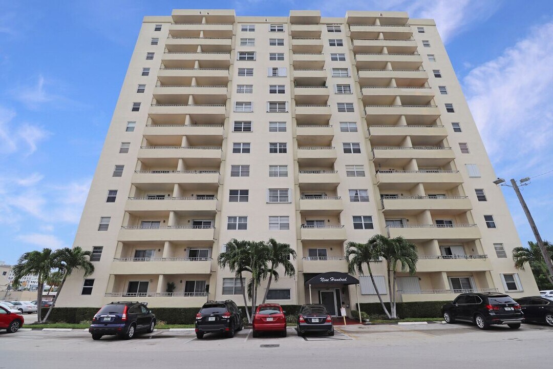 900 NE 18th Ave in Fort Lauderdale, FL - Building Photo
