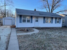 801 Balboa Dr in Champaign, IL - Building Photo