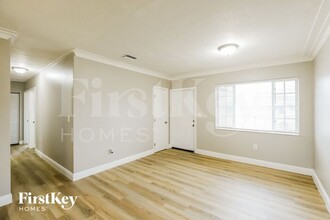 17201 NW 32nd Ave in Miami Gardens, FL - Building Photo - Building Photo