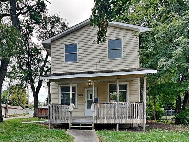 property at 3613 E 42nd St