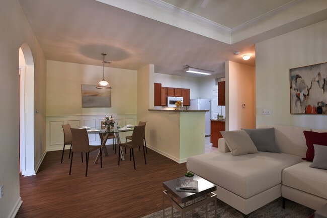 Town Parc At Tyler in Tyler, TX - Foto de edificio - Building Photo