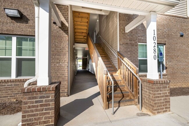 10280 Rose Meadow Ln in Charlotte, NC - Building Photo - Building Photo