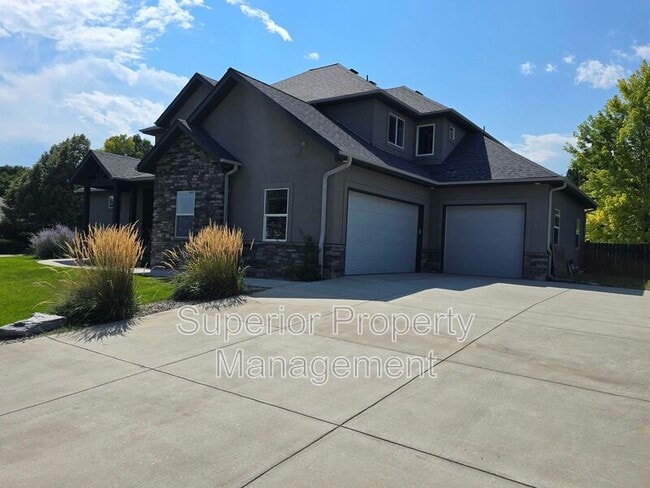803 Imperial Ct in Loveland, CO - Building Photo - Building Photo