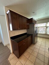 4534 Lake Springs Ln in Millcreek, UT - Building Photo - Building Photo