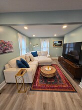 133 Hoefgen St in Indianapolis, IN - Foto de edificio - Building Photo