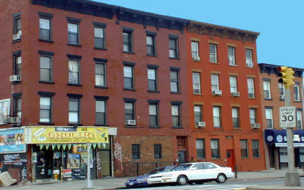 142 4th Ave in Brooklyn, NY - Foto de edificio