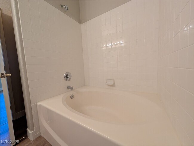 property at 1050 E Cactus Ave