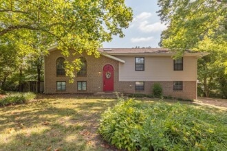 1833 Bay Hill Dr in Middle Valley, TN - Building Photo - Building Photo