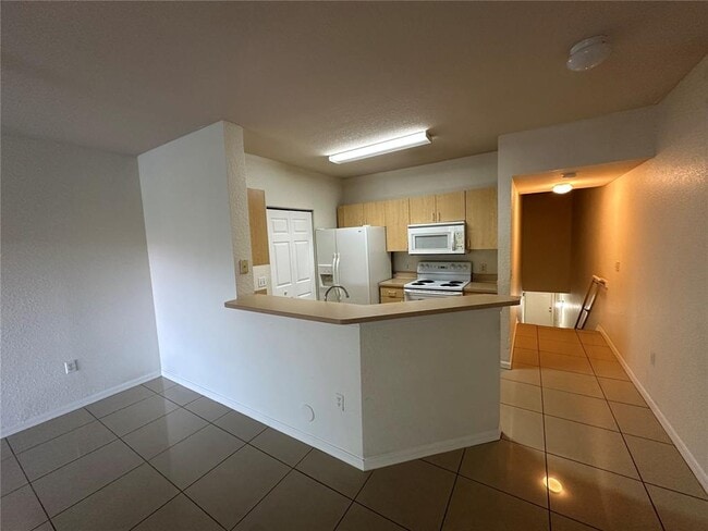 property at 2303 Belmont Ln