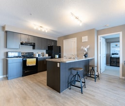 Tisbury Crossing in Sherwood Park, AB - Building Photo - Building Photo