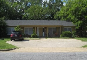 402 Heard Ave, Unit A