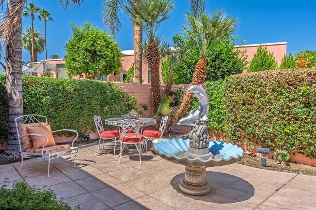 47157 El Menara Cir in Palm Desert, CA - Building Photo - Building Photo