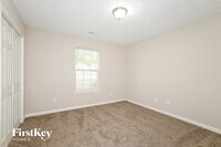 130 Macadamia Ct photo'