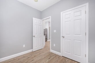 335 Windsor St, Unit #335 in Cambridge, MA - Foto de edificio - Building Photo