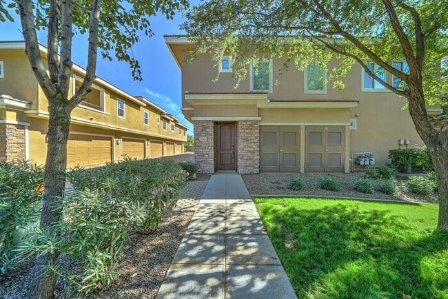 5550 N 16th St in Phoenix, AZ - Building Photo - Building Photo