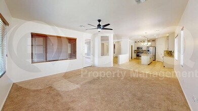 8869 W Irongate Rd in Marana, AZ - Building Photo - Building Photo