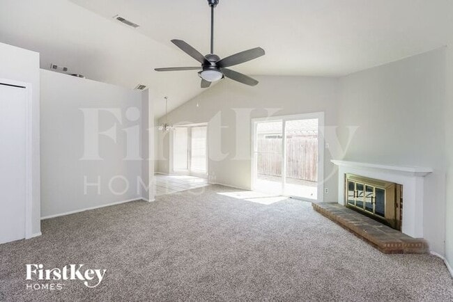 6763 Dandelion Dr in Fort Worth, TX - Building Photo - Building Photo