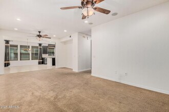 5550 N 16th St in Phoenix, AZ - Building Photo - Building Photo