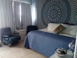 property at 725 SW 11th Ave