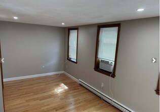 14 Edgerly Pl, Unit 3 in Boston, MA - Foto de edificio - Building Photo