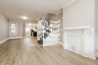 330 N Robinson St in Philadelphia, PA - Building Photo - Building Photo