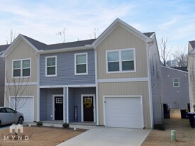 122b Fosters Gln Pl in Mooresville, NC - Building Photo