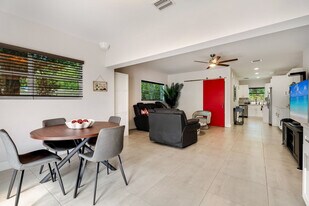 1526 SW 20th Ave in Fort Lauderdale, FL - Building Photo