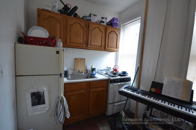 55 S Huntington Ave, Unit 101 in Boston, MA - Foto de edificio - Building Photo