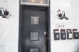 275 Bronson Ave in Ottawa, ON - Building Photo - Building Photo
