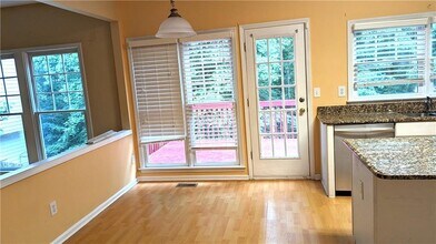 11125 Glenbarr Dr in Johns Creek, GA - Building Photo - Building Photo