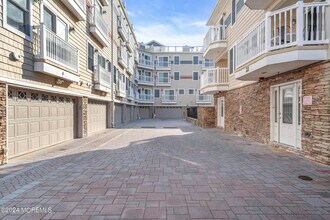 21 Blaine Ave in Seaside Heights, NJ - Building Photo - Building Photo