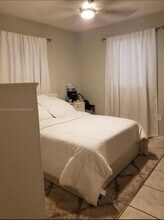 18000 SW 175th St in Miami, FL - Building Photo - Building Photo