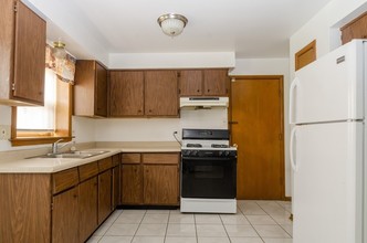 14547 Chicago Road in Dolton, IL - Building Photo - Building Photo
