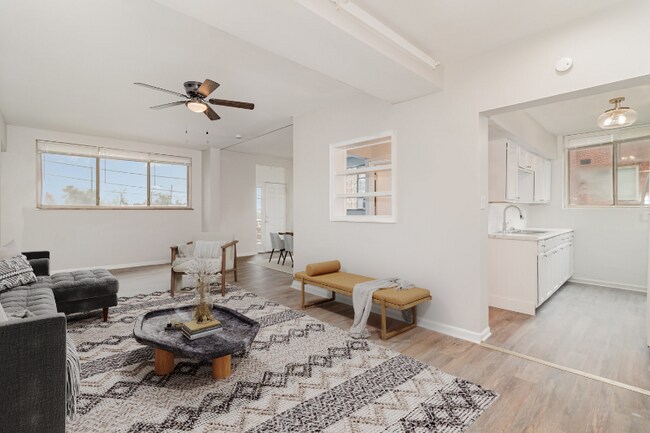 1607 Asmann Ave in Cincinnati, OH - Foto de edificio - Building Photo