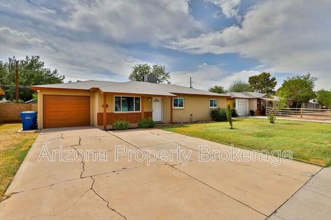 1321 E Don Carlos Ave in Tempe, AZ - Building Photo - Building Photo