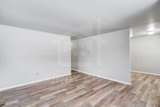 3501 E Morris St in Indianapolis, IN - Building Photo - Building Photo