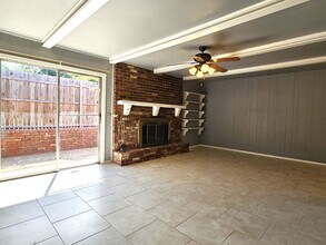 3826 NW 64th St in Oklahoma City, OK - Building Photo - Building Photo