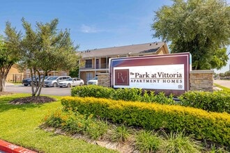 The Park at Vittoria in Houston, TX - Foto de edificio - Building Photo