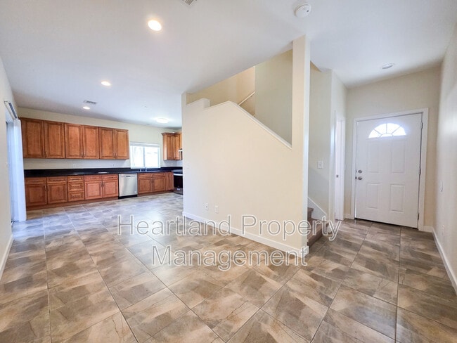 690 N Grape St in Escondido, CA - Building Photo - Building Photo