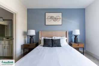 655 W Marina Cove Dr, Unit 154 in St. Augustine, FL - Building Photo - Building Photo