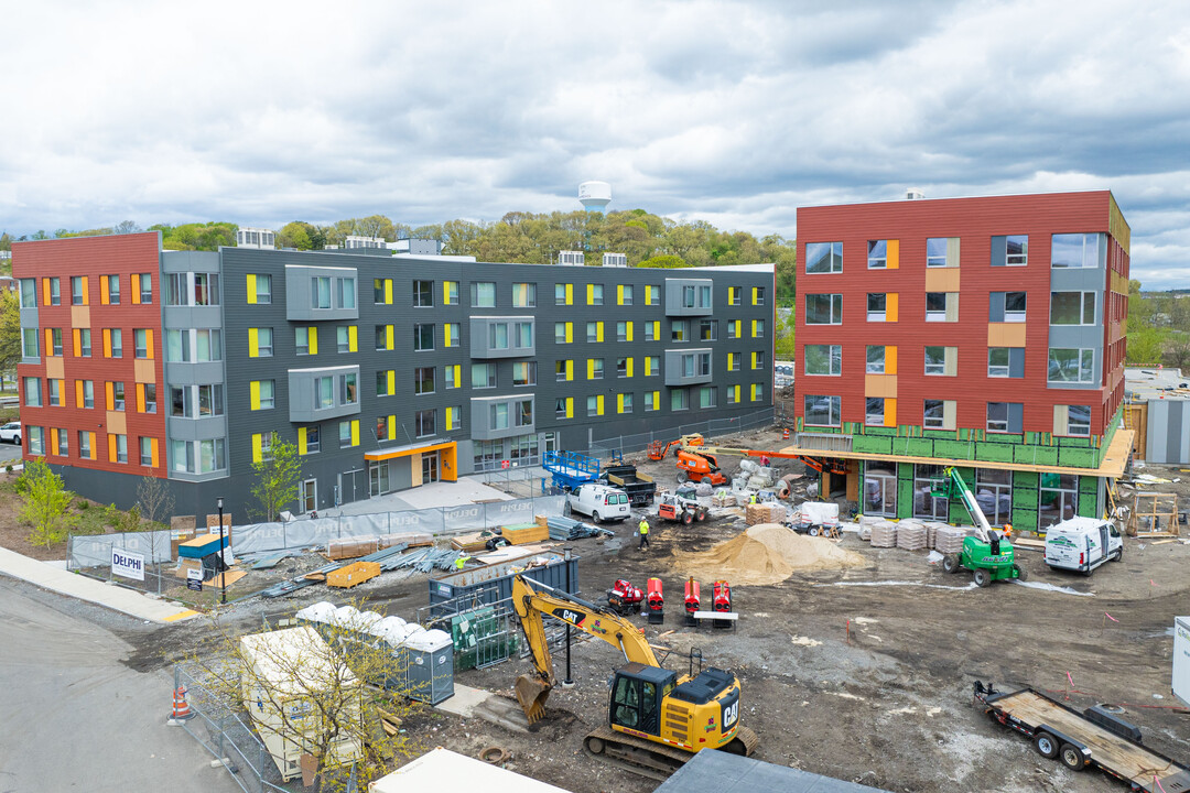 Island Parkside Housing in Lawrence, MA - Building Photo