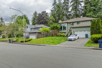 Vista Heights at Lakeland in Auburn, WA - Building Photo - Building Photo