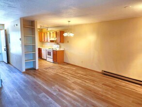 3015 Illinois Ave, Unit B in Colorado Springs, CO - Building Photo - Building Photo