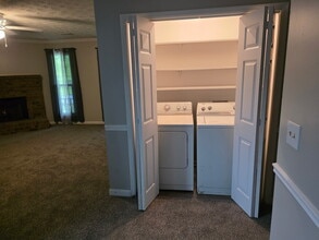 9536 Winding Way Ln in Jonesboro, GA - Building Photo - Building Photo