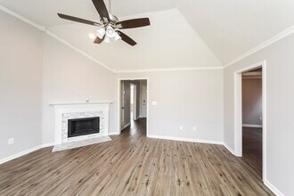 4897 Noel Mission Dr in Memphis, TN - Building Photo - Building Photo
