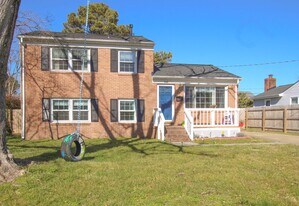 846 Thames Dr in Hampton, VA - Building Photo