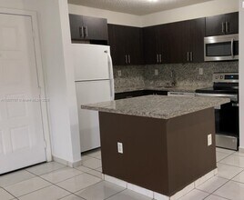 4680 NW 102nd Ave, Unit 104-20 in Doral, FL - Building Photo - Building Photo