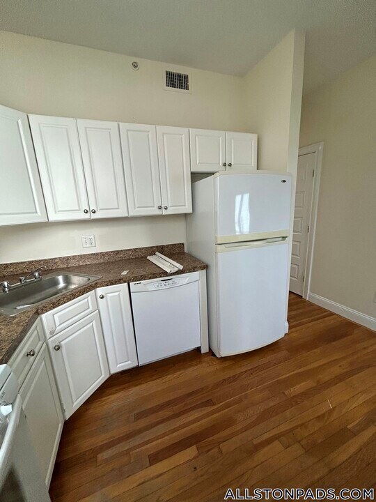 55 Ashford St in Boston, MA - Building Photo