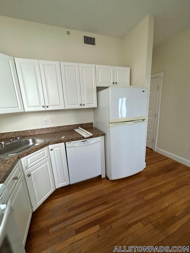 property at 55 Ashford St