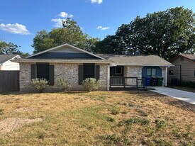 4414 First View Dr in San Antonio, TX - Building Photo
